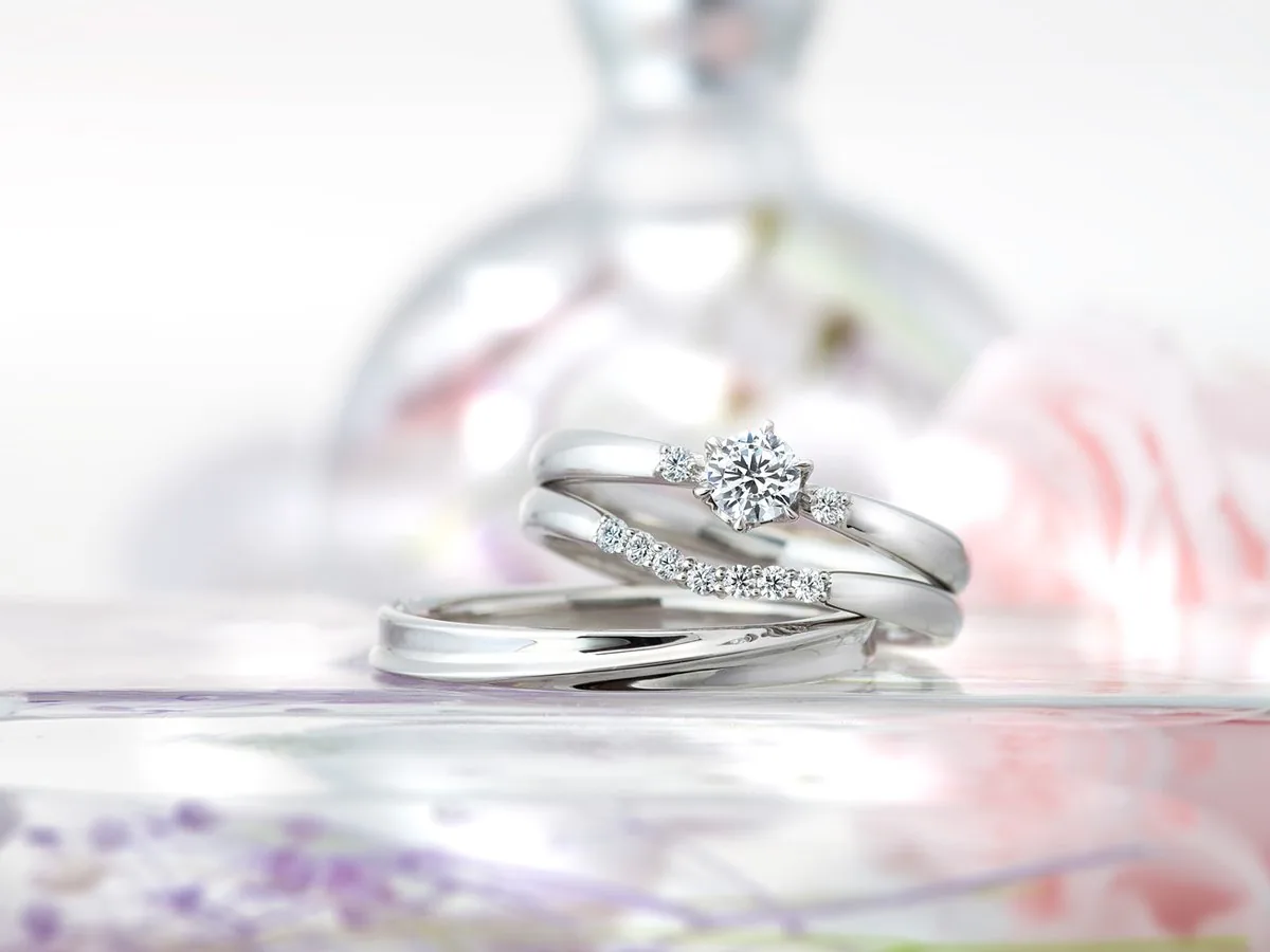 Myrrh（ミルラ）の結婚指輪・婚約指輪｜エメルワール